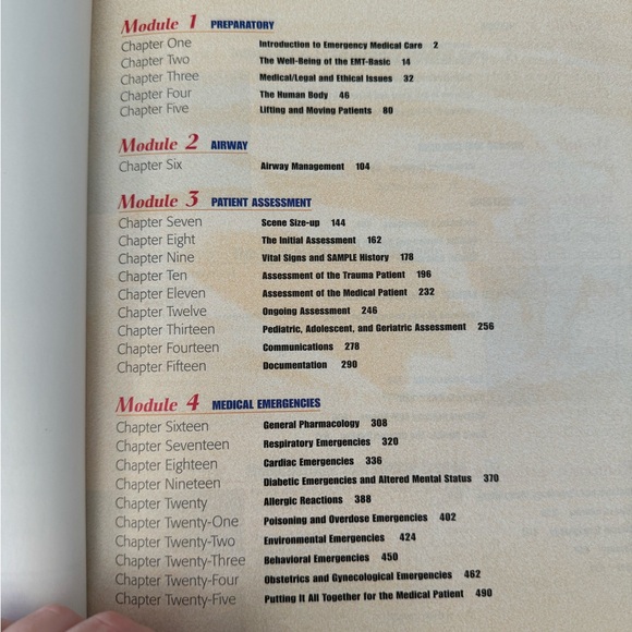 Emergency Care by Harvey Grant, Daniel Limmer, Beth Lothrop Adams, J. David - Picture 14 of 16